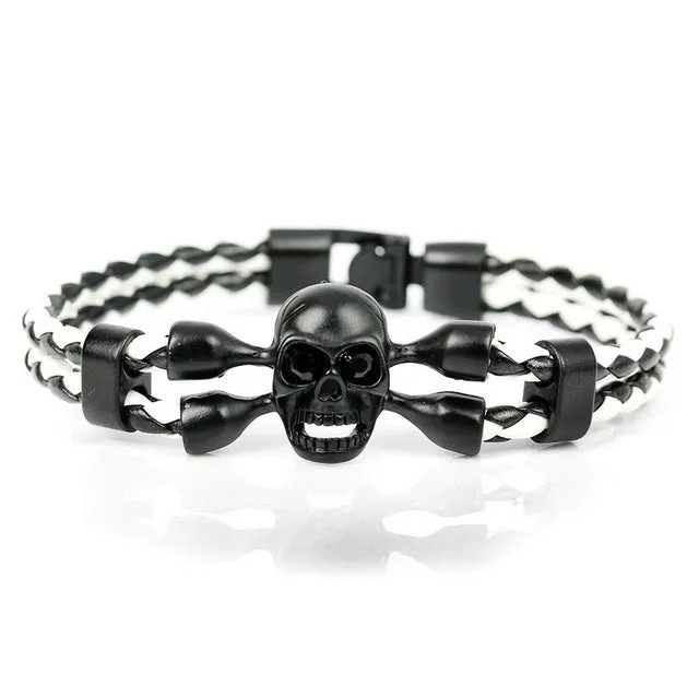 2017 New Fashion Pop Skull Bracelets For Men High Quality Leather Bracelets Popular Knighthood Friendship Charm Bracelets.