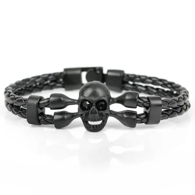 2017 New Fashion Pop Skull Bracelets For Men High Quality Leather Bracelets Popular Knighthood Friendship Charm Bracelets.