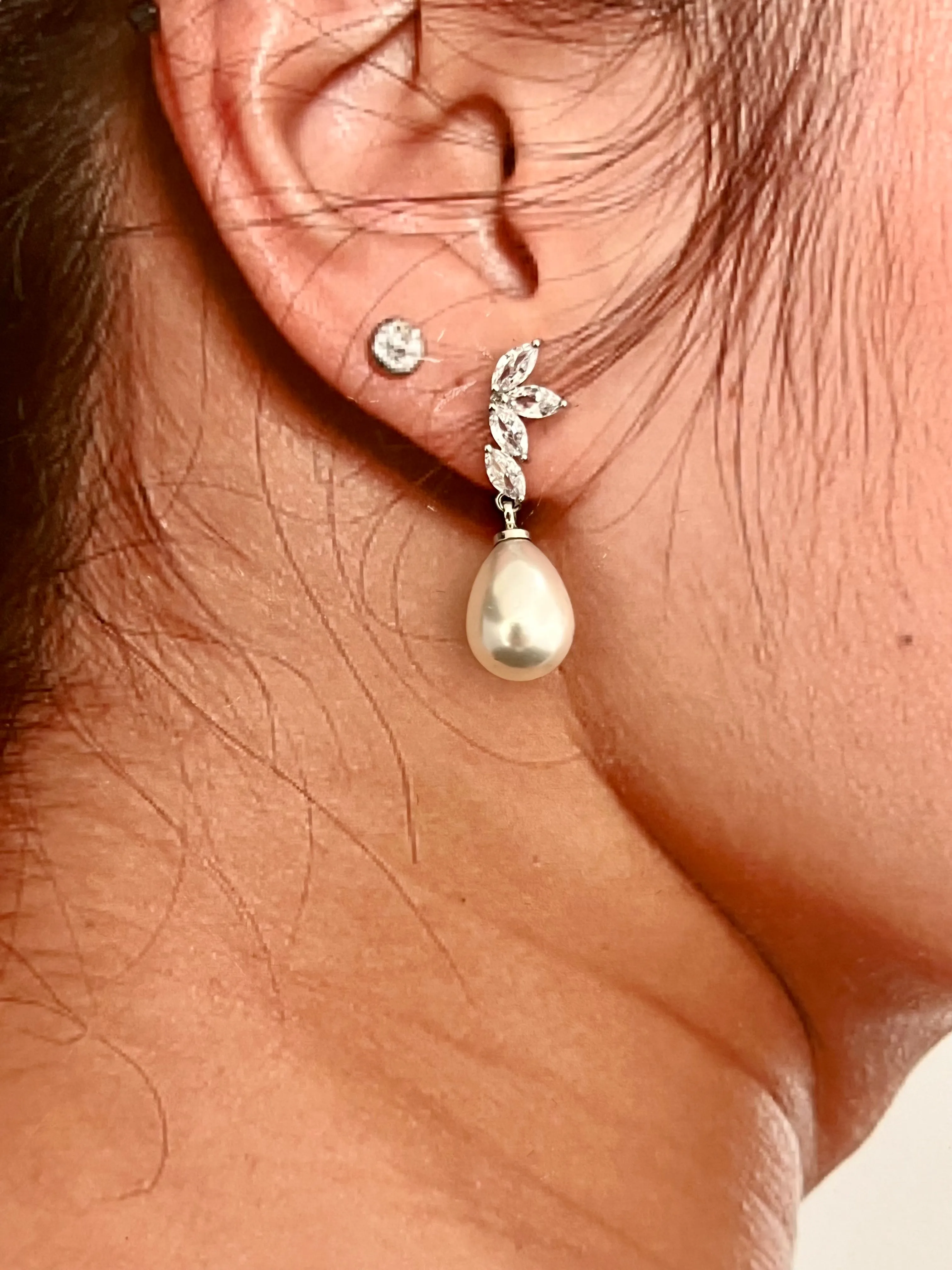 Bridal Earrings, Delicate Pearl Zirconia Wedding Earring, Pearl Earring