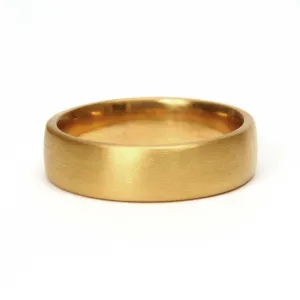 Brushed 18k Gold Comfort Fit Men's Wedding Band