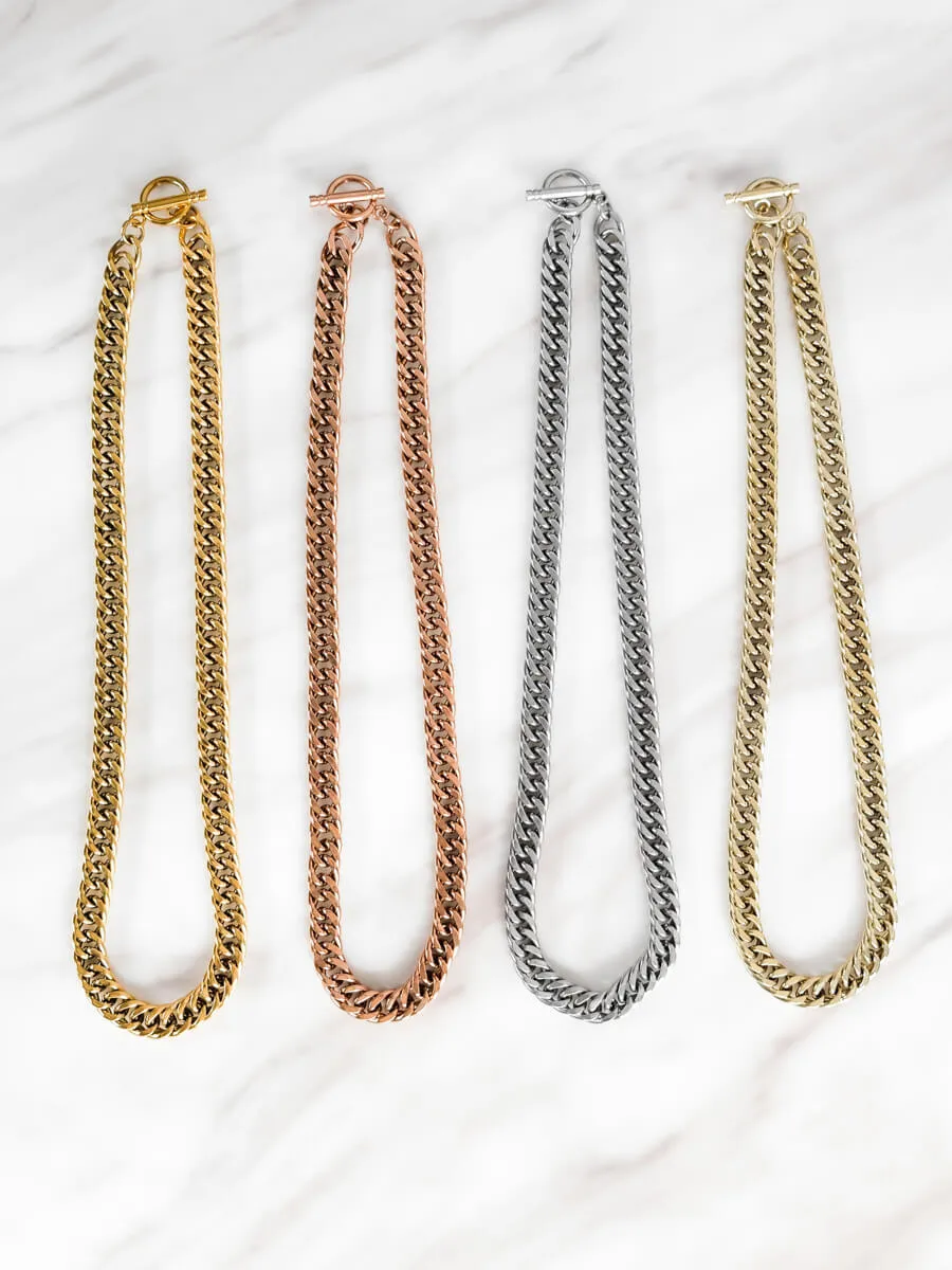 Curb Chain Necklace (Gold)