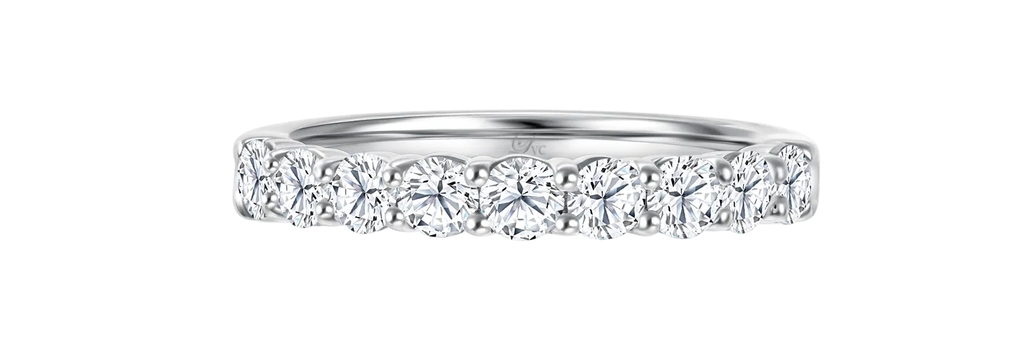 LVC Petit Precieux Amias Diamond Wedding Band