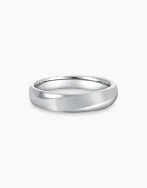 LVC Purete Classic Wedding Band with Matte Finish in Platinum