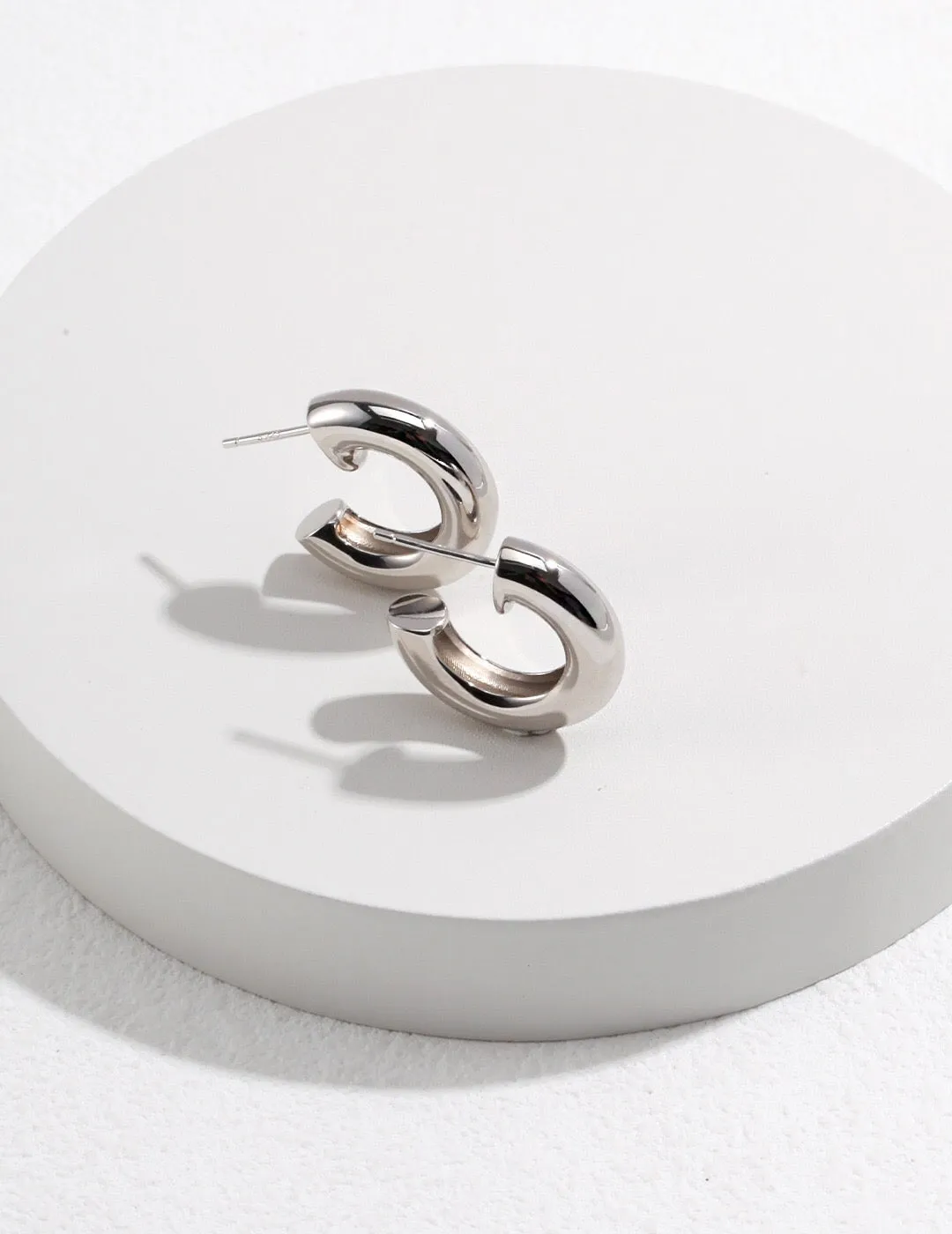 Minimalist Chunky Hoop Earrings