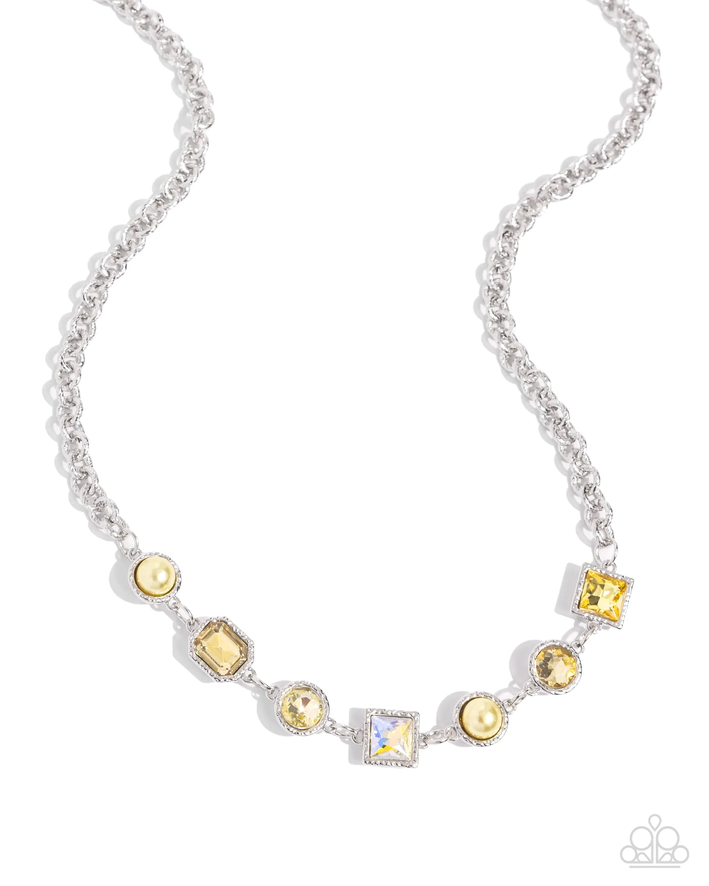 Necklaces Bejeweled Bravado - Yellow