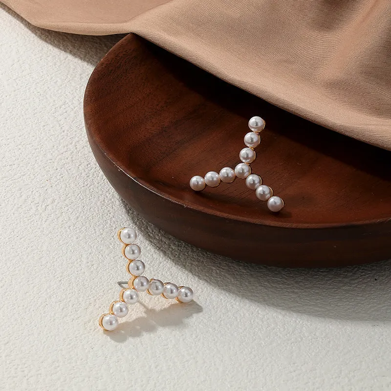 Niche Minimalist Pearl Earrings - Vienna Verve Collection