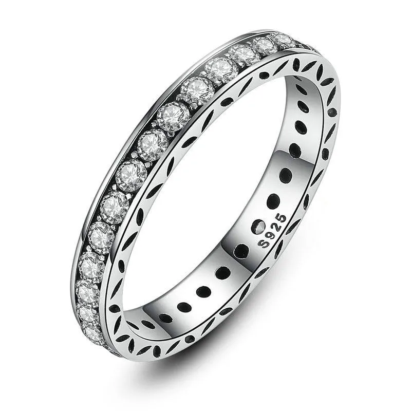 Round Diamond Wedding Band