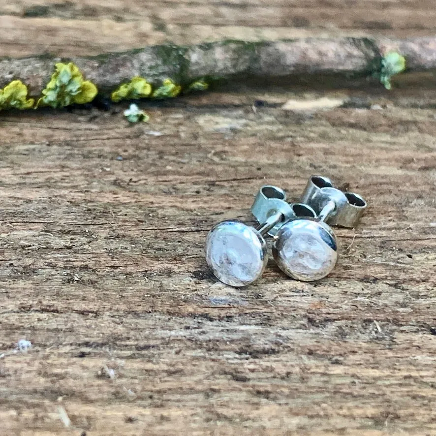 Silver delicate dot stud earrings