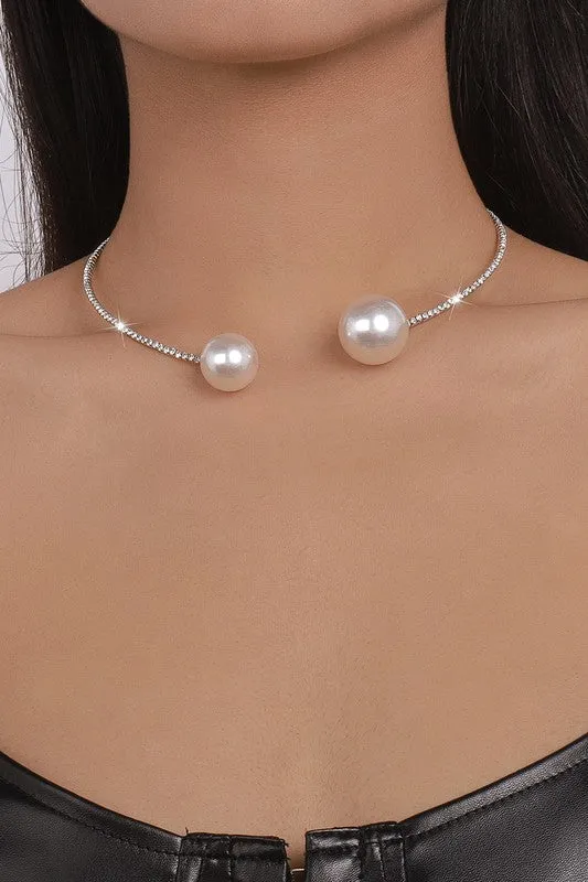 Silver Elegant Big Pearls Collar Necklace