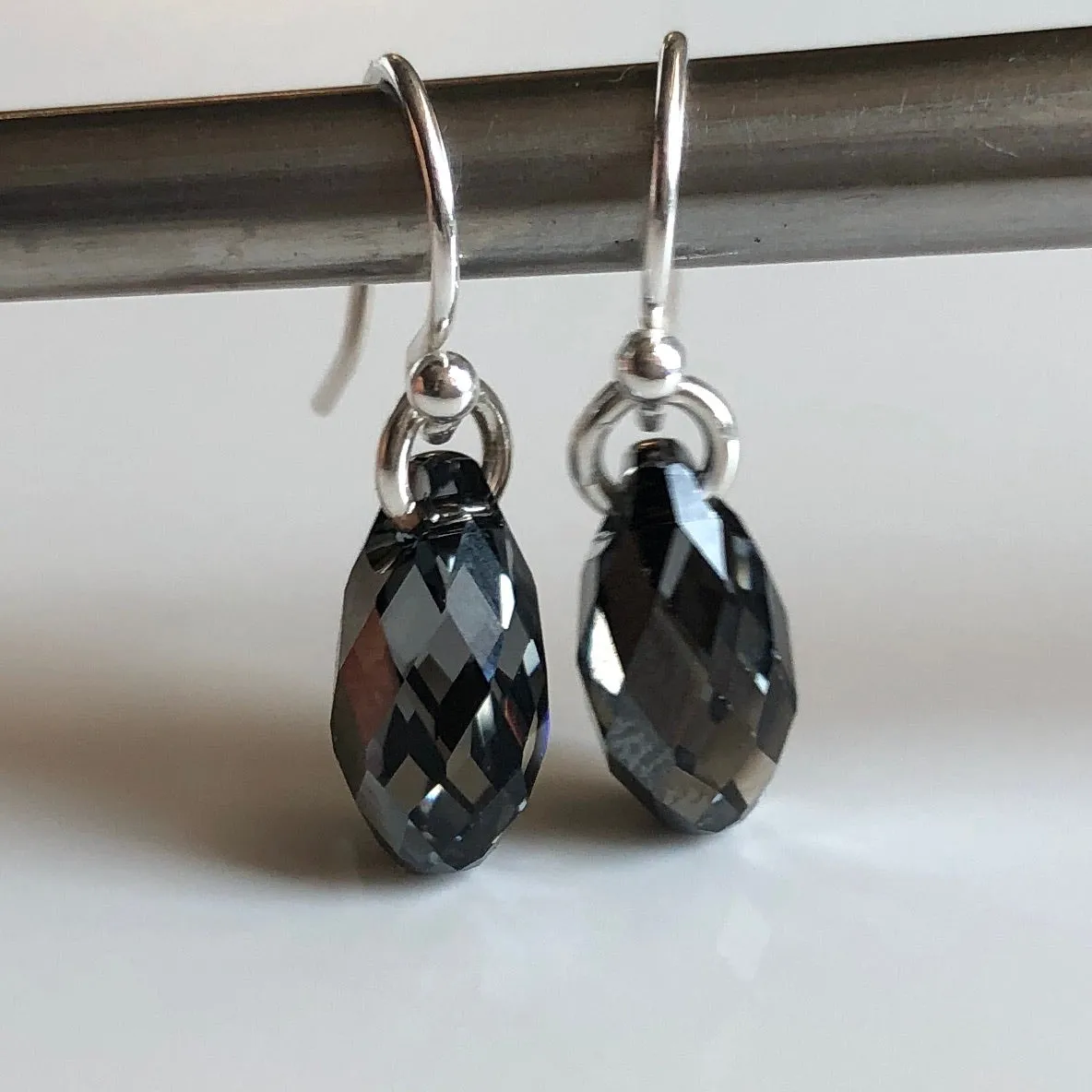 teardrop earrings - silver night