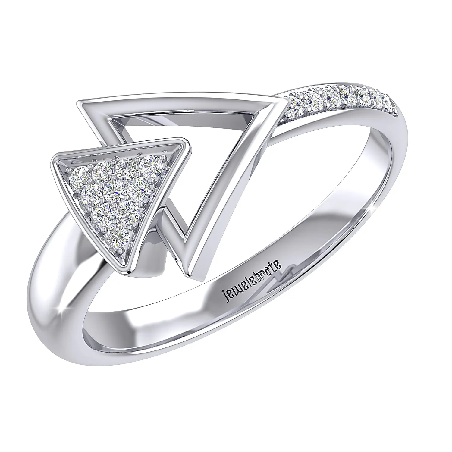 THE SPARKLING ARROW RING